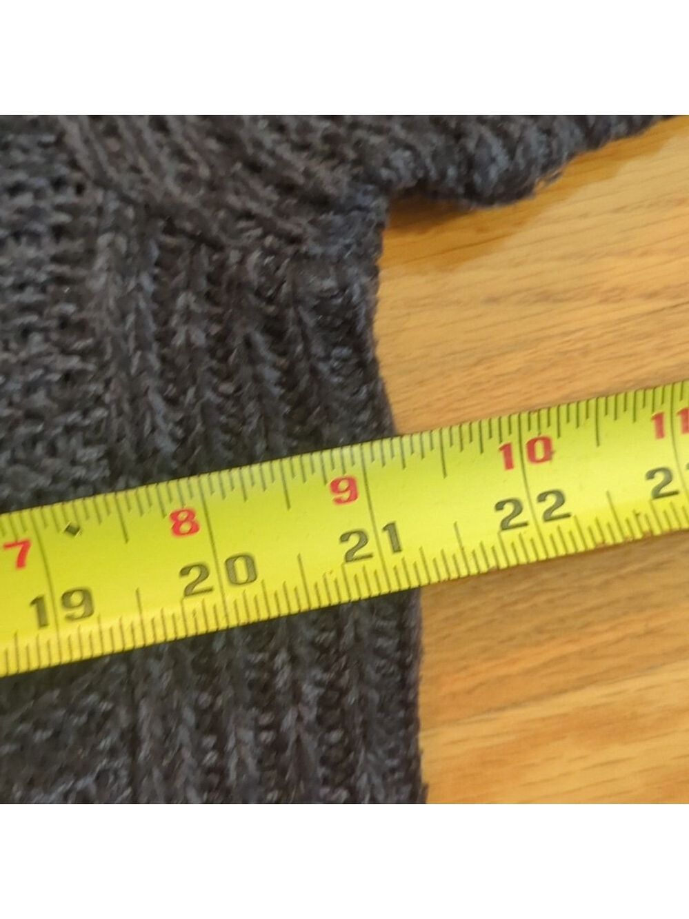 Quinn V Neck Blue Textured Knit Sweater Medium - Picture 7 of 11